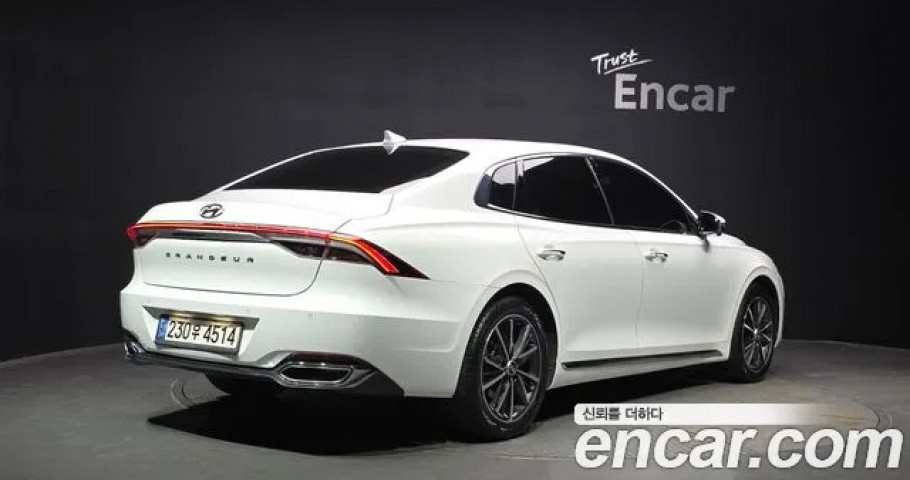 Hyundai Grandeur 
