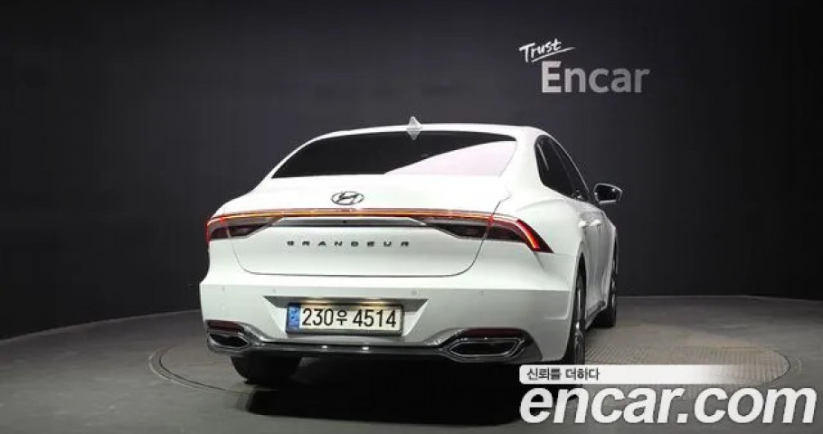 Hyundai Grandeur 