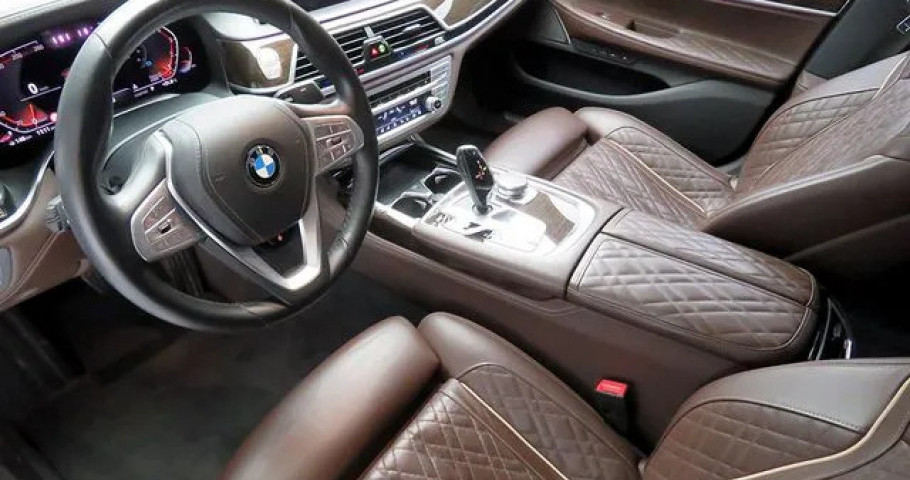 Bmw 7-Series 