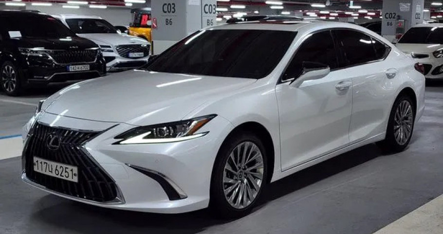 Lexus Es 
