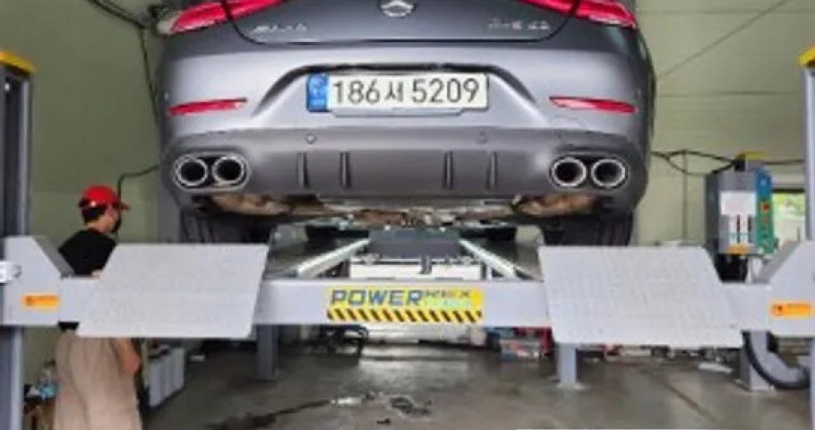 Mercedes-Benz Cls-Class 