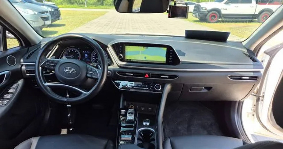 Hyundai Sonata 