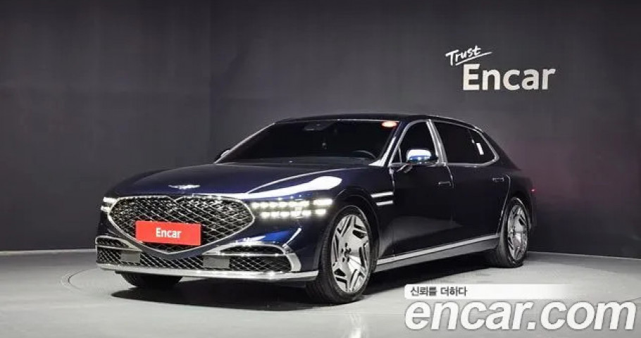 Genesis G90 