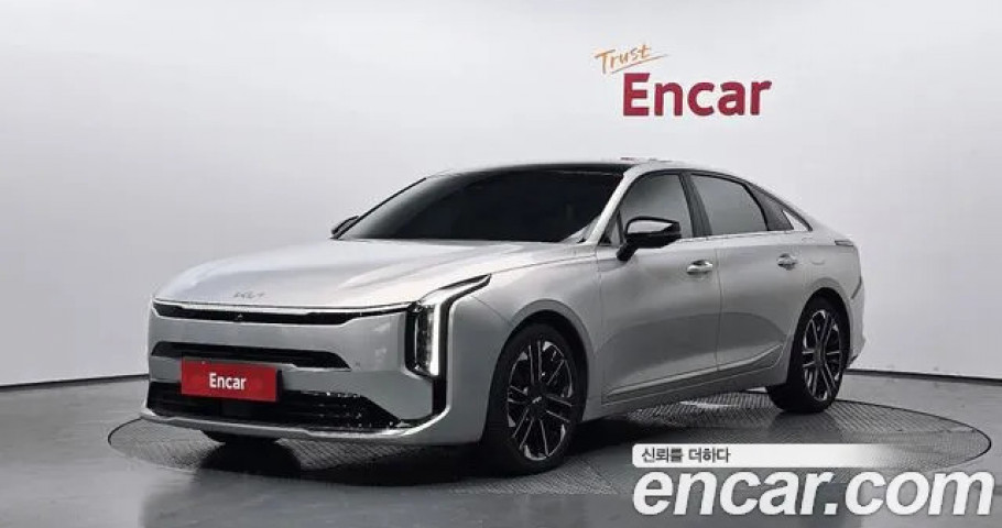 Kia K8 