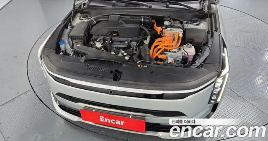 Kia K8 