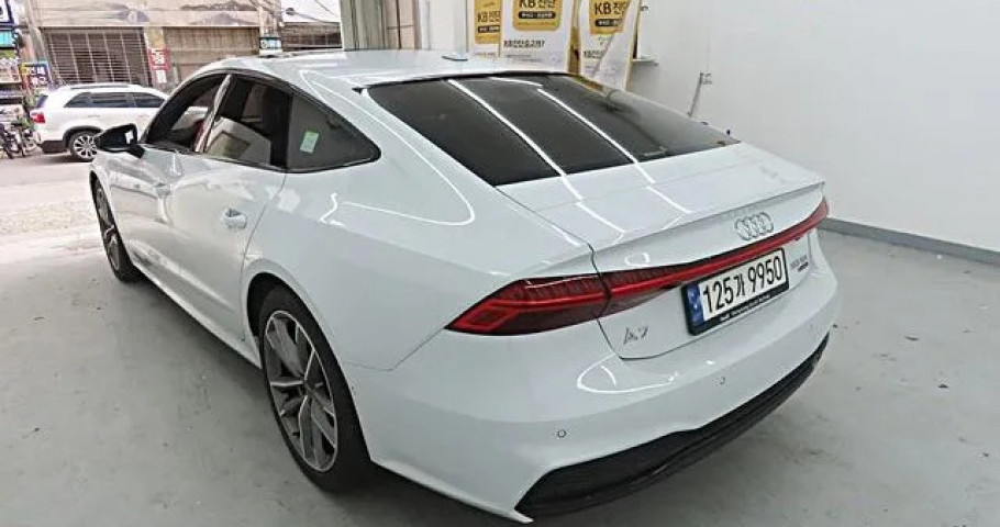 Audi A7 