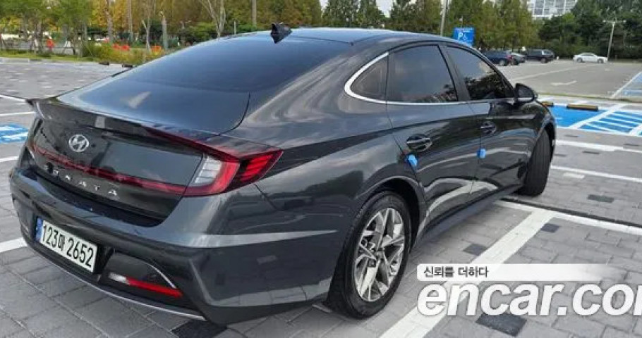 Hyundai Sonata 