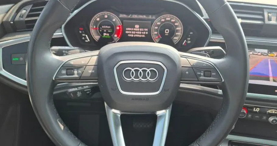 Audi Q3 