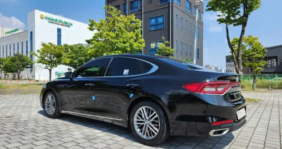 Hyundai Grandeur 