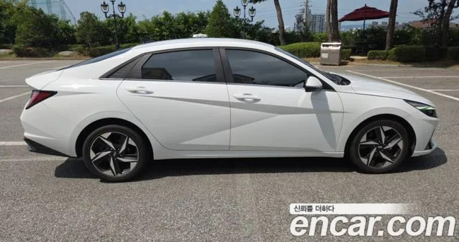 Hyundai Avante (Elantra) 