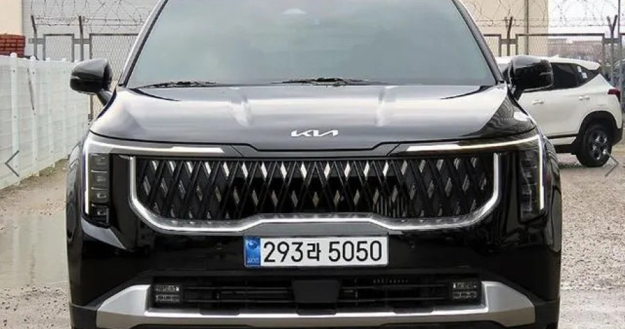 Kia Carnival 