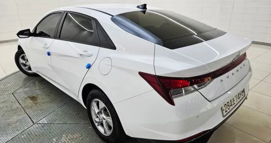 Hyundai Avante (Elantra) 