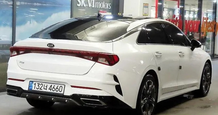 Kia K5 