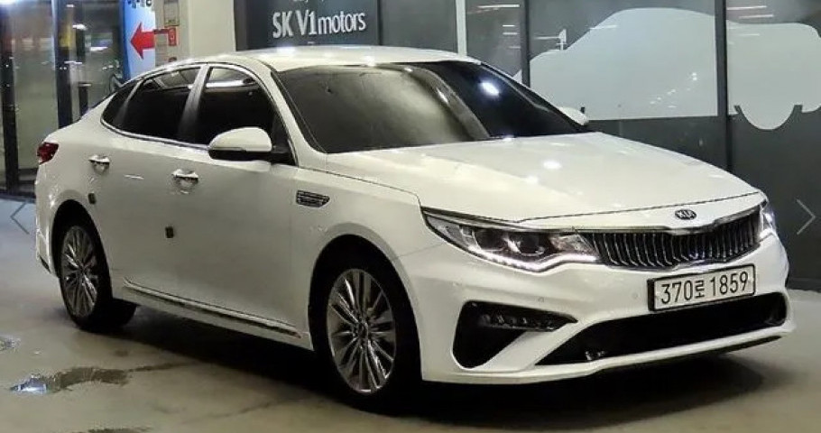 Kia K5 