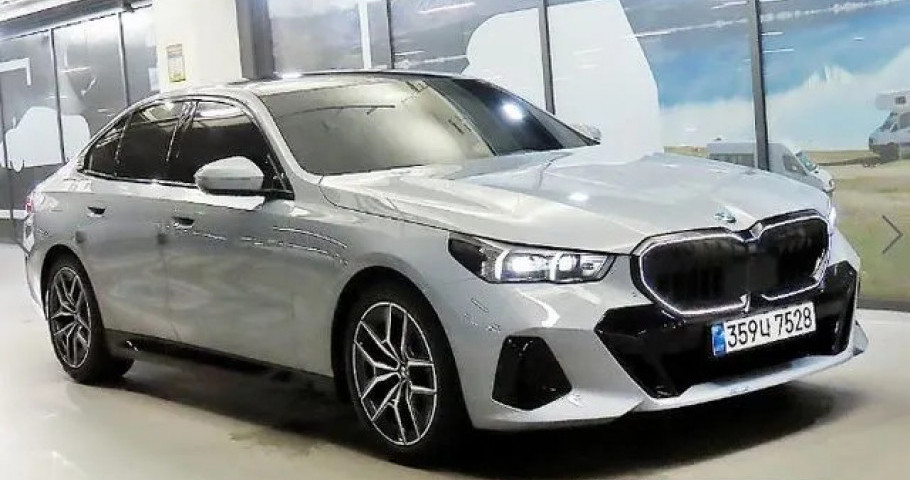 Bmw 5-Series 