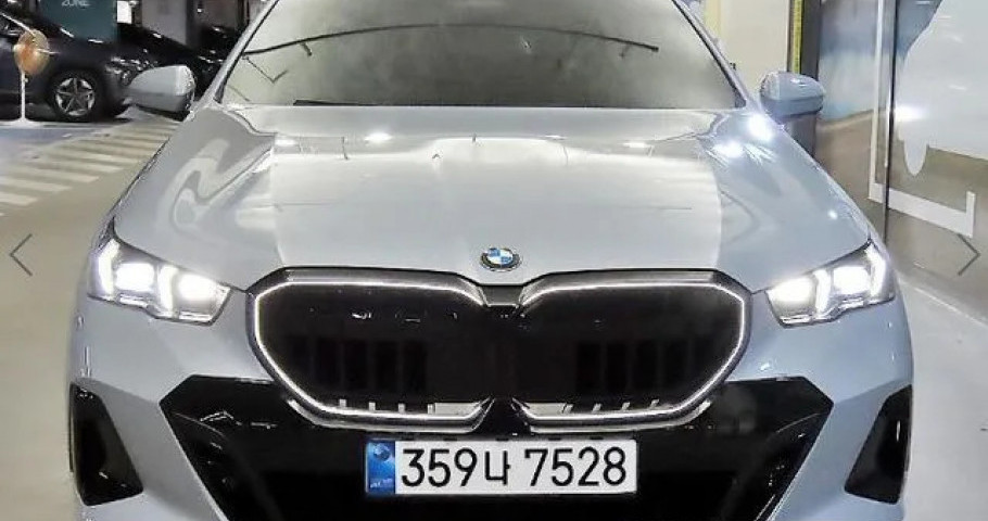 Bmw 5-Series 