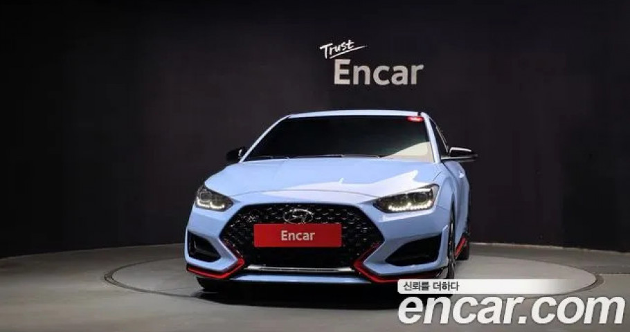 Hyundai Veloster 