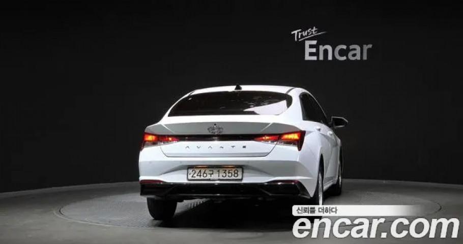 Hyundai Avante (Elantra) 