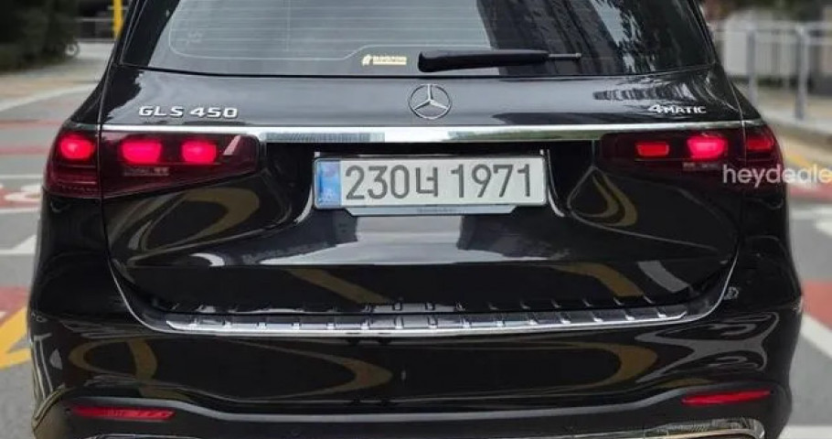 Mercedes-Benz Gls-Class 