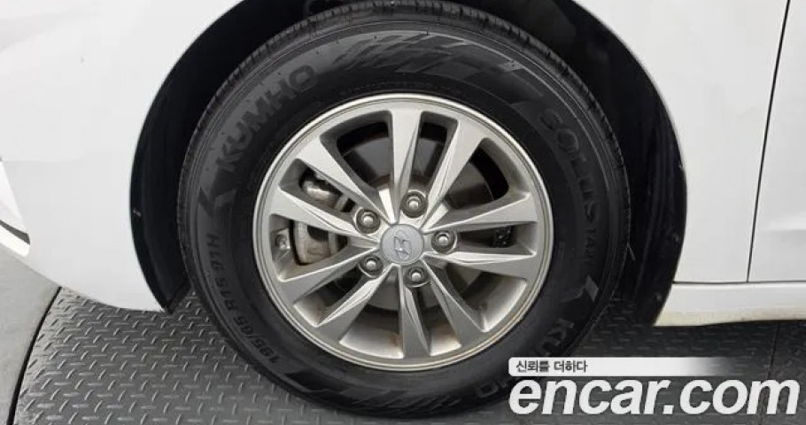 Hyundai Avante (Elantra) 