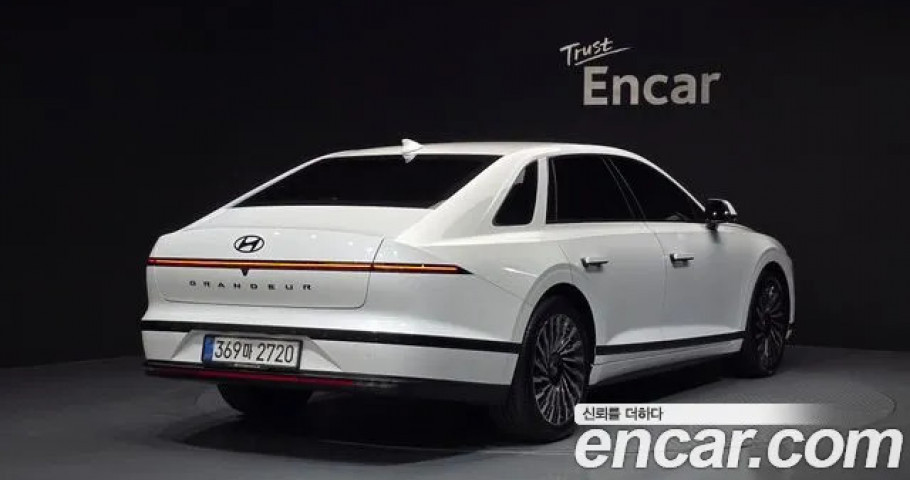 Hyundai Grandeur 