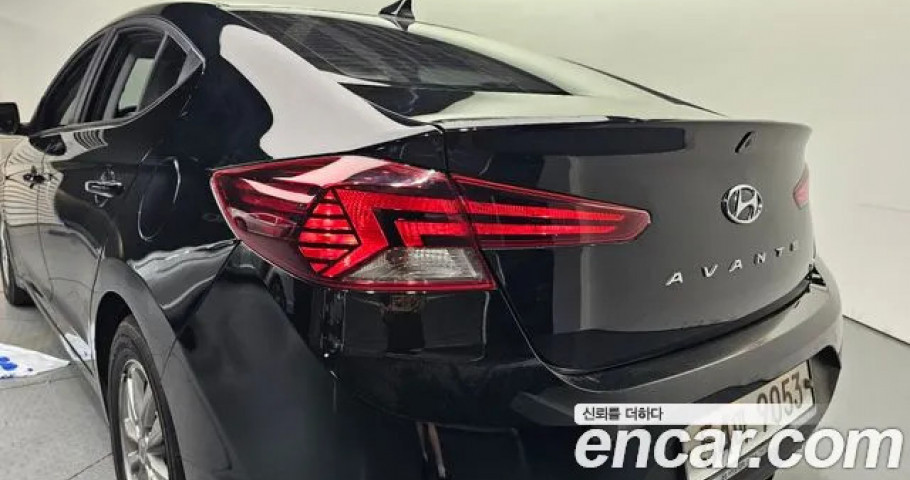 Hyundai Avante (Elantra) 