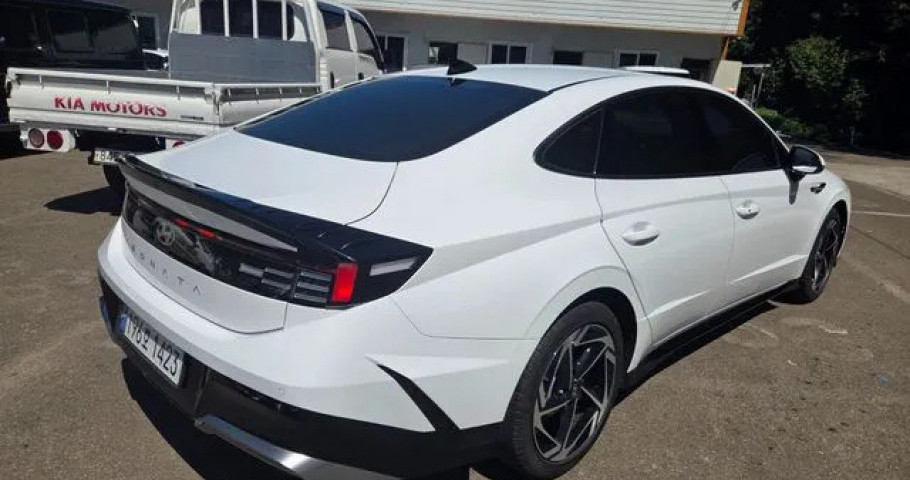 Hyundai Sonata 