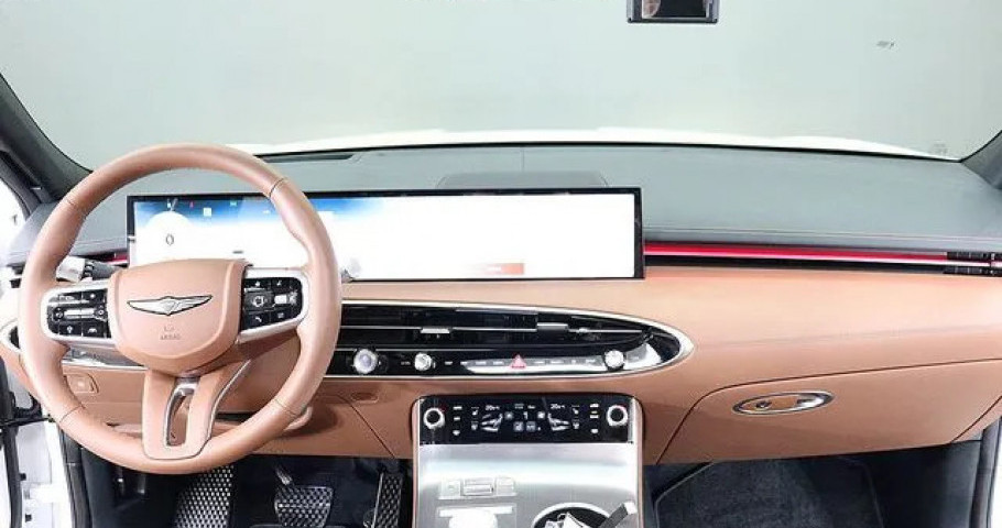 Genesis Gv70 