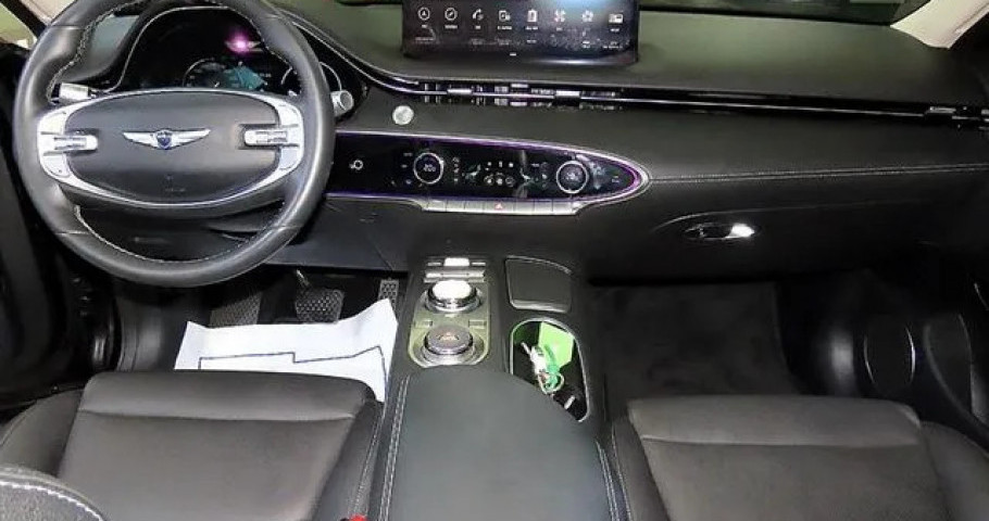 Genesis Gv70 