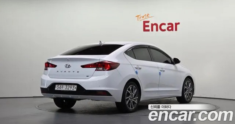Hyundai Avante (Elantra) 