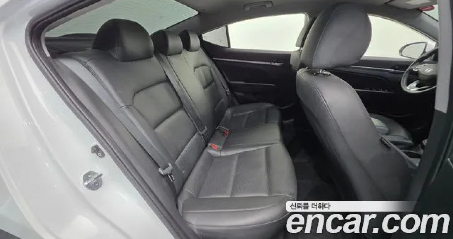 Hyundai Avante (Elantra) 