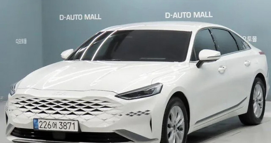 Kia K8 
