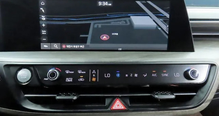Kia K8 