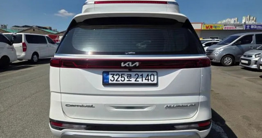 Kia Carnival 