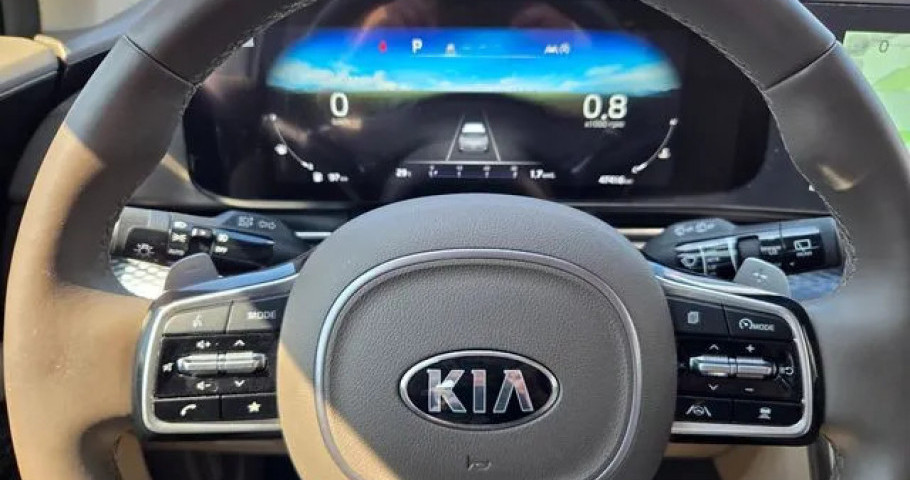 Kia Carnival 