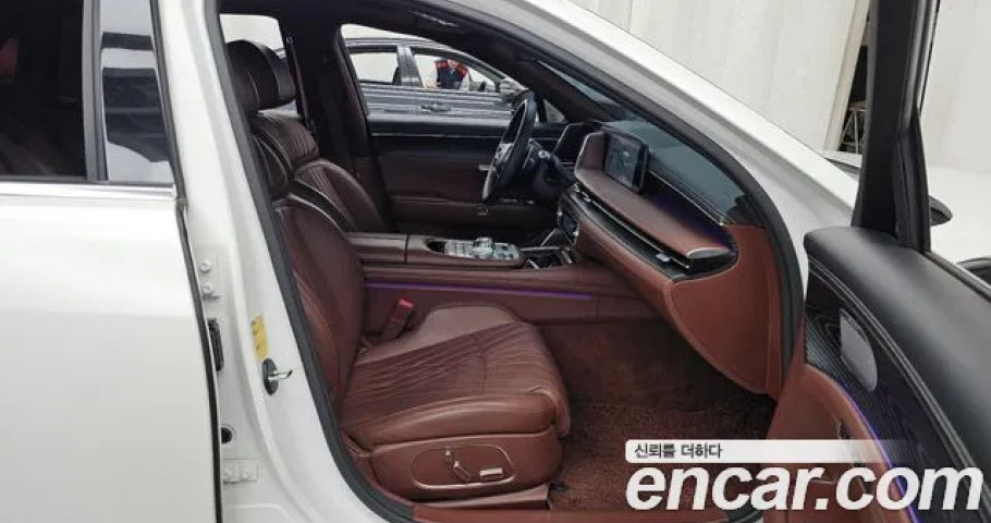 Genesis G90 