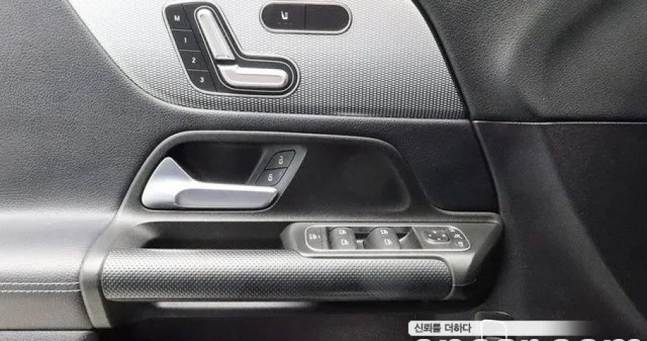 Mercedes-Benz Glb-Class 