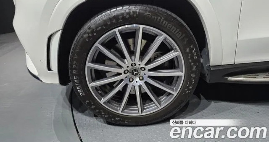 Mercedes-Benz Gls-Class 
