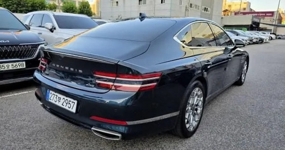 Genesis G80 
