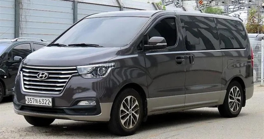 Hyundai Starex 
