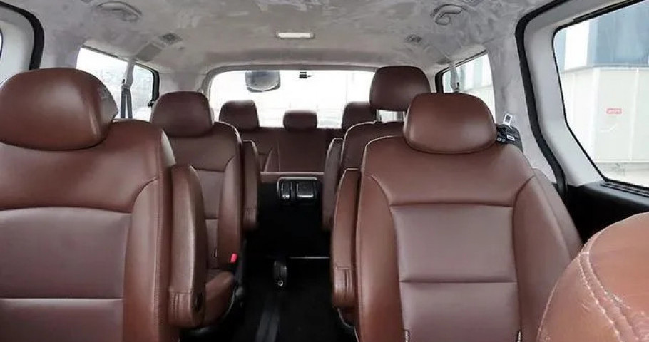 Hyundai Starex 