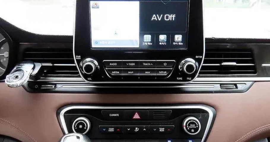 Hyundai Starex 