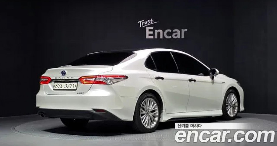Toyota Camry 