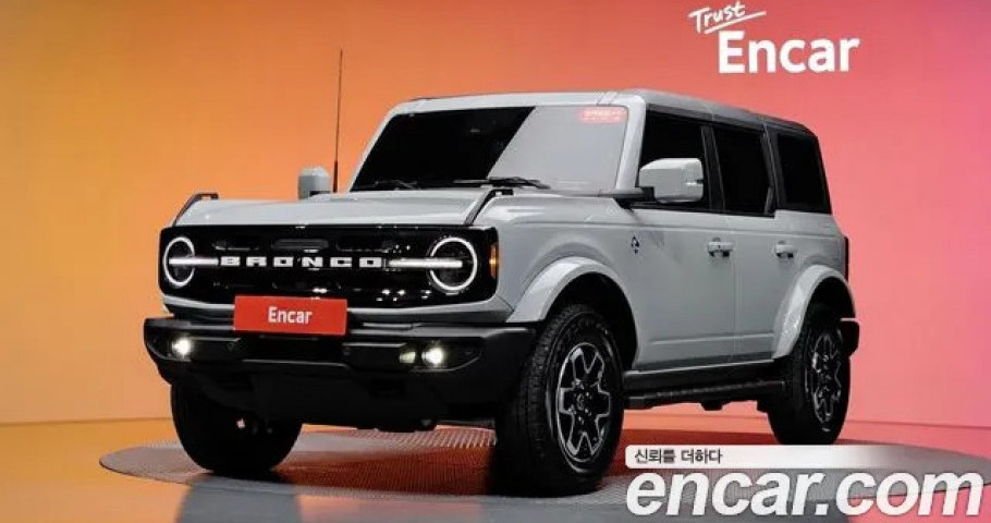 Ford Bronco 