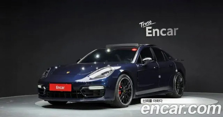 Porsche Panamera 