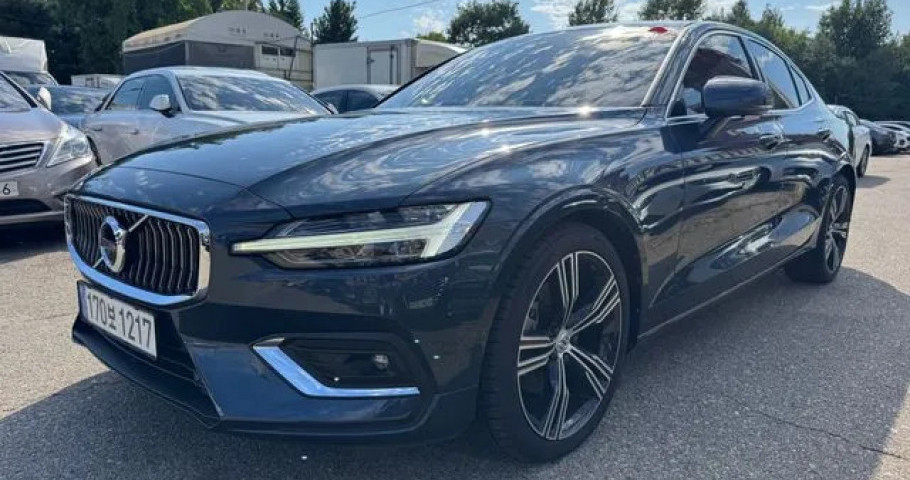Volvo S60 