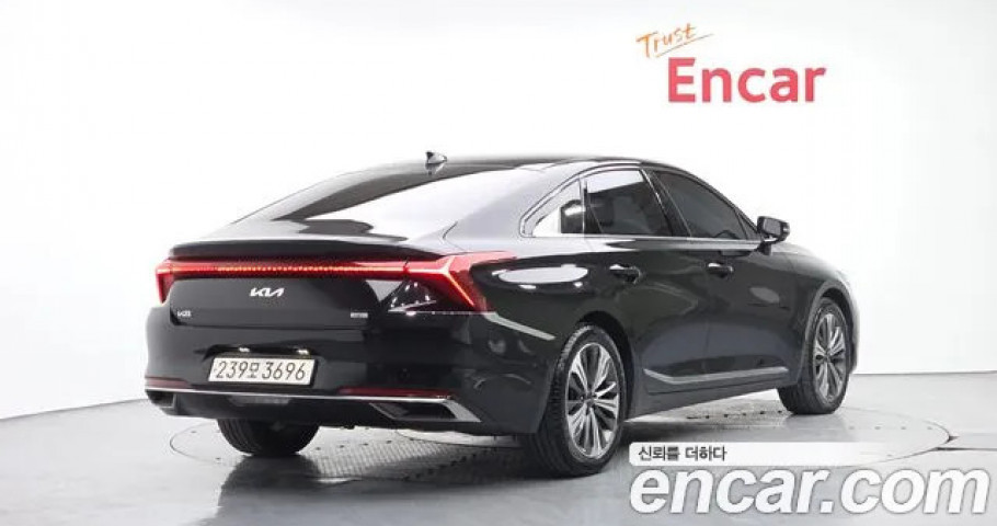 Kia K8 