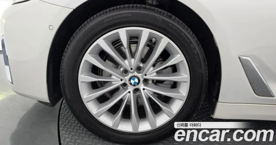 Bmw 5-Series 