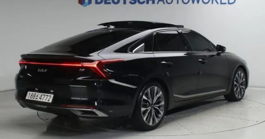 Kia K8 