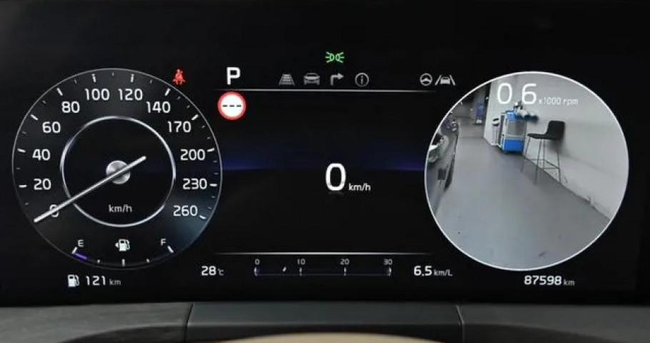 Kia K8 